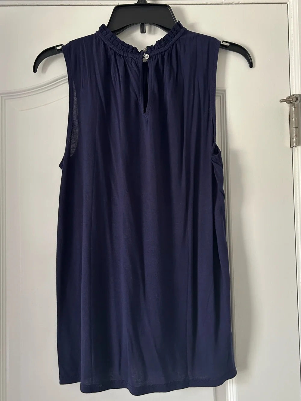 LOFT sleeveless blouse